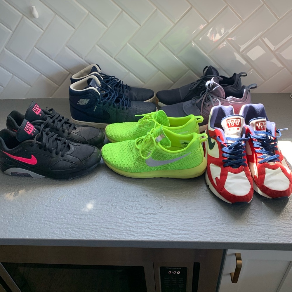 Jordan 1, air max 180, roshe sz11